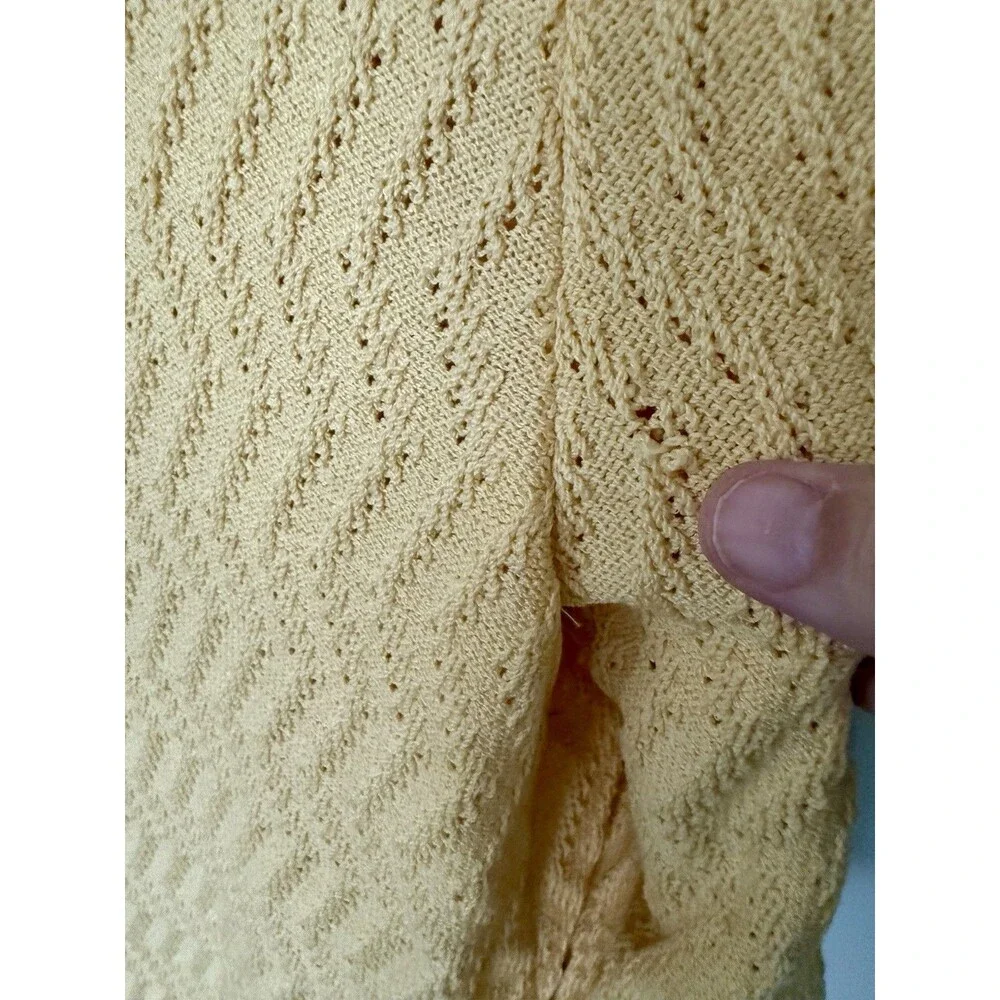 Size 14 ST JOHN 3/4 Sleeve Yellow Santana Knit Jacket, Unlined Full Zip - Picture 4 of 4